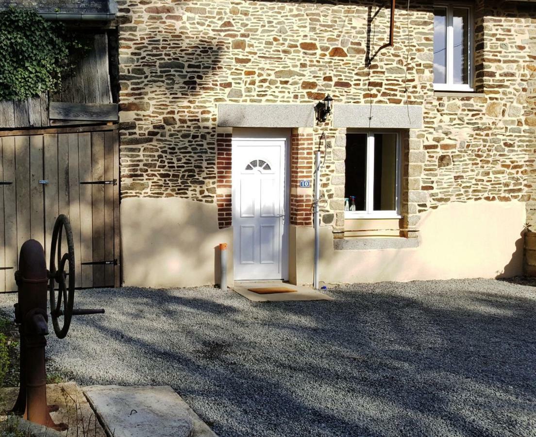 Gite De Jade, Mont Saint Michel Aucey-la-Plaine エクステリア 写真